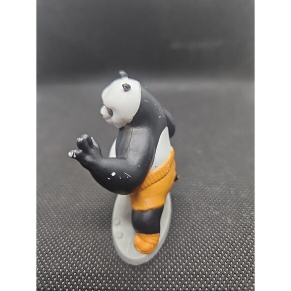 2021 Mattel Po Kung Fu Panda PVC Cake Topper Figure Toy Minor Wearing & Marks - Picture 2 of 7